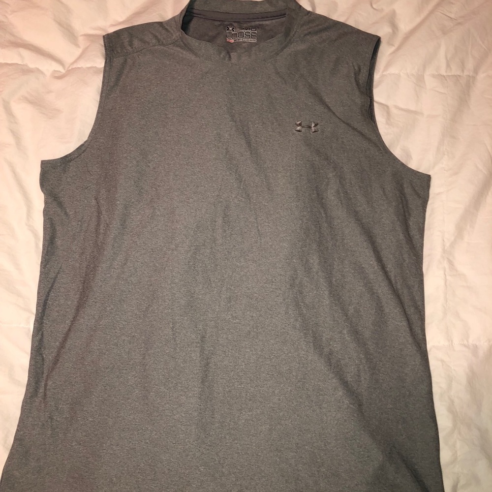 UNDER ARMOUR TANK TOP